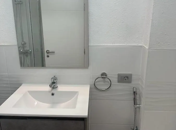 Alexander Home, Cristianos Lejlighed Arona (Tenerife)