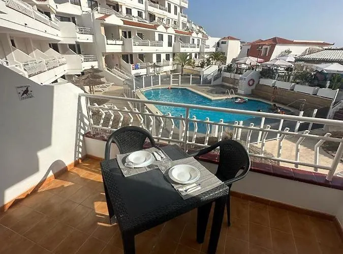 Apartment Alexander Home, Cristianos *